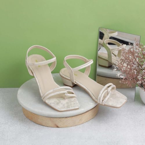 Image of Mochi Women Synthetic Leather Block Heel Fashion Sandal