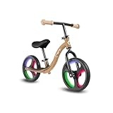 Le guidon de forme ergonomique avec poignées antidérapantes assure une prise ferme et protège les mains pendant la conduite. Le revêtement de selle doux et confortable assure un confort d'assise optimal