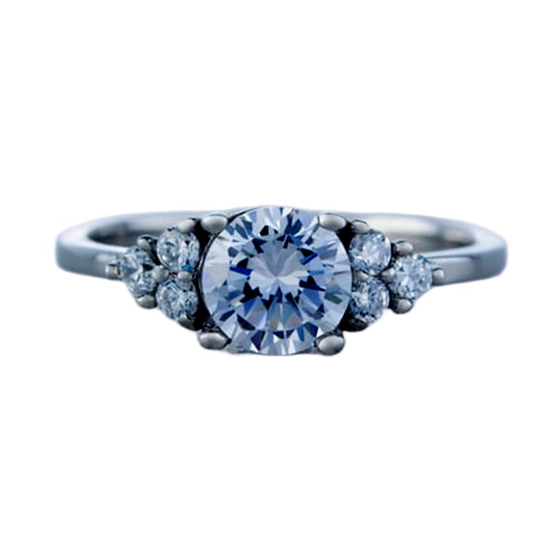 Bague moissanite transparente argent pour sublimer vos tenues de soirée chic