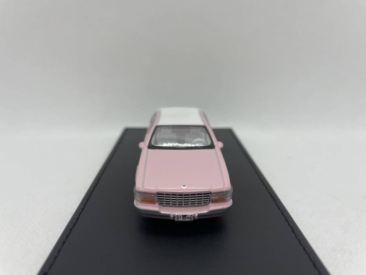 503-319 GOC 1/64 キャディラック フリートウッド ピンク Amazon | GOC