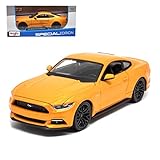 Maisto 2015 Ford Mustang Die Cast Vehicle (1:24 Scale) (Colors May Vary)