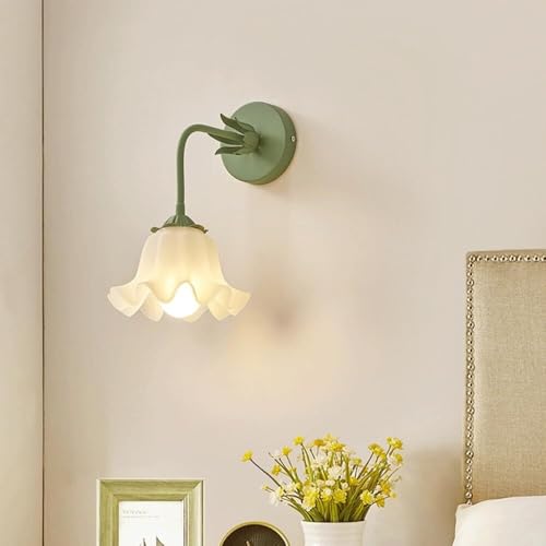 Applique murale orientable E27 verte pour éclairer sans encombrer la table de chevet - 3