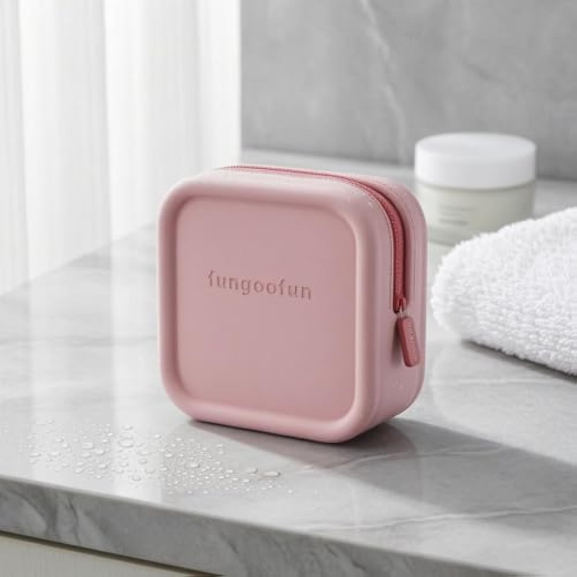 Compact Square Makeup Bag Soft-Edged Cube Makeup Pouch, Pink