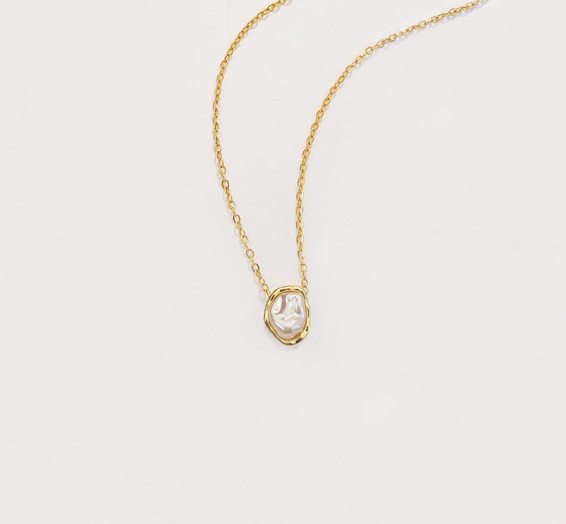 Baroque Pearl Necklaces for Women, Single Pearl Dainty Gold Necklace，Drop Pendant Necklace with Irregular Pearls Vintage Wedding Jewelry - Image 6