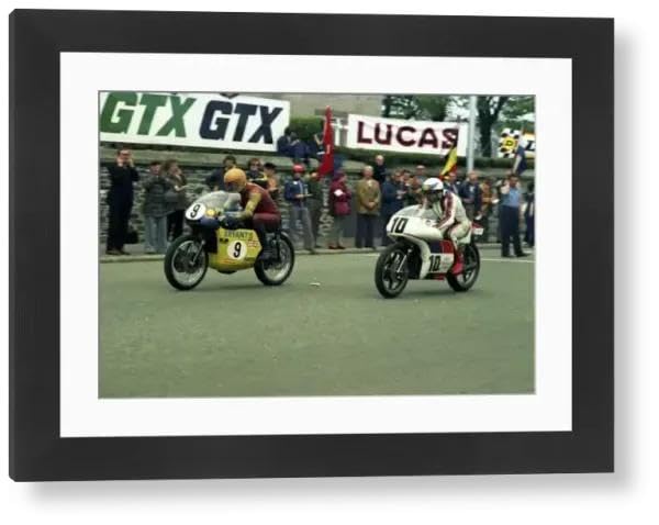 1974 Formula 750 TT Framed Print: Sanby (Triumph) and Croxford (Norton) - Modern Frame 22"x18" (58x48cm) (14566620)