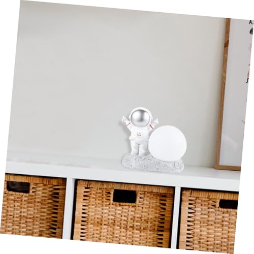 Lámpara de mesa de noche astronauta de resina plateada miniatura 4