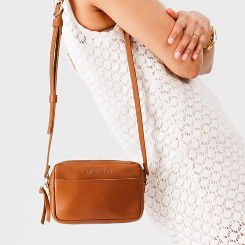 Image of Portland Leather Goods Small Camera Bag Purse for Women - Handmade from the Finest Full-Grain Hides