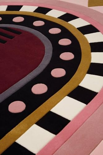 Image of Irregular Shape Handmade Woolen Carpet Pink Colour Size 5x8 feet