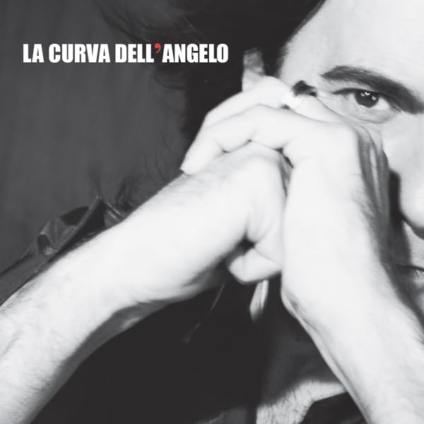 20 titoli senza precedenti, con autentiche rarità, live e album studio mai pubblicati in vinile. Un percorso nelle canzoni, nelle storiche interpretazioni e nelle trasformazioni dell’Artista più rivoluzionario e libero della musica italiana. Un’occasione unica. In ogni uscita un inedito e prezioso fascicolo, con il viaggio emozionale e poetico nei testi delle canzoni. All’interno foto di repertorio e immagini iconiche!