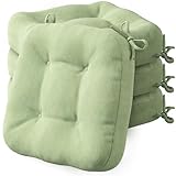 Rutschfest & Fester Halt - Die Sitzkissen sind mit einer rutschfesten Unterseite sowie zwei stabilen Befestigungsbändern ausgestattet, die ein Verrutschen oder Verschieben auf Stühlen, Balkonsesseln und Gartenmöbeln effektiv verhindern – ideal für den Einsatz im Innen- und Außenbereich.