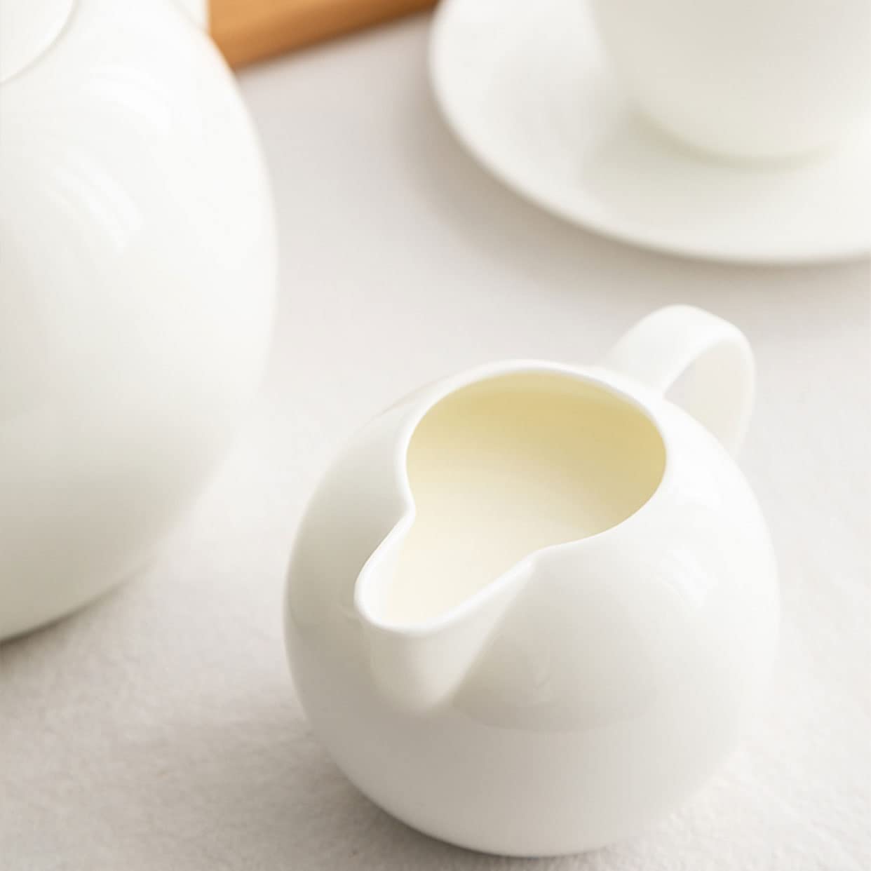 食器 MiLk Amazon.com: LEIXIUSM Cute Milk Frothing Pitchers Small White Milk