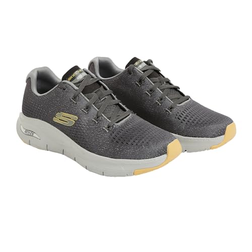 Image of Skechers Men Arch Fit Takar Sneakers