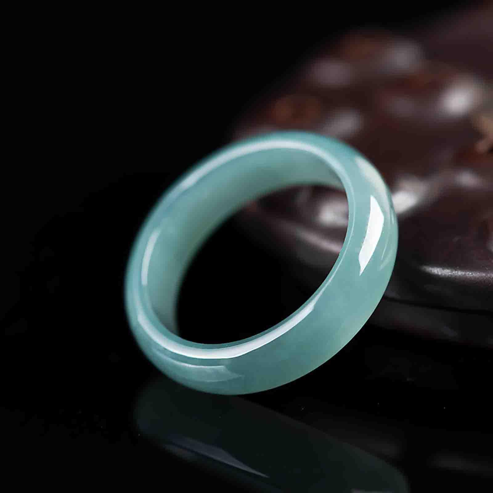 Naturalny jadeitowy pierścionek dla kobiet i mężczyzn, amulet biżuteria na szczęście, znaczący prezent na urodziny i specjalne okazje, modne akcesoria