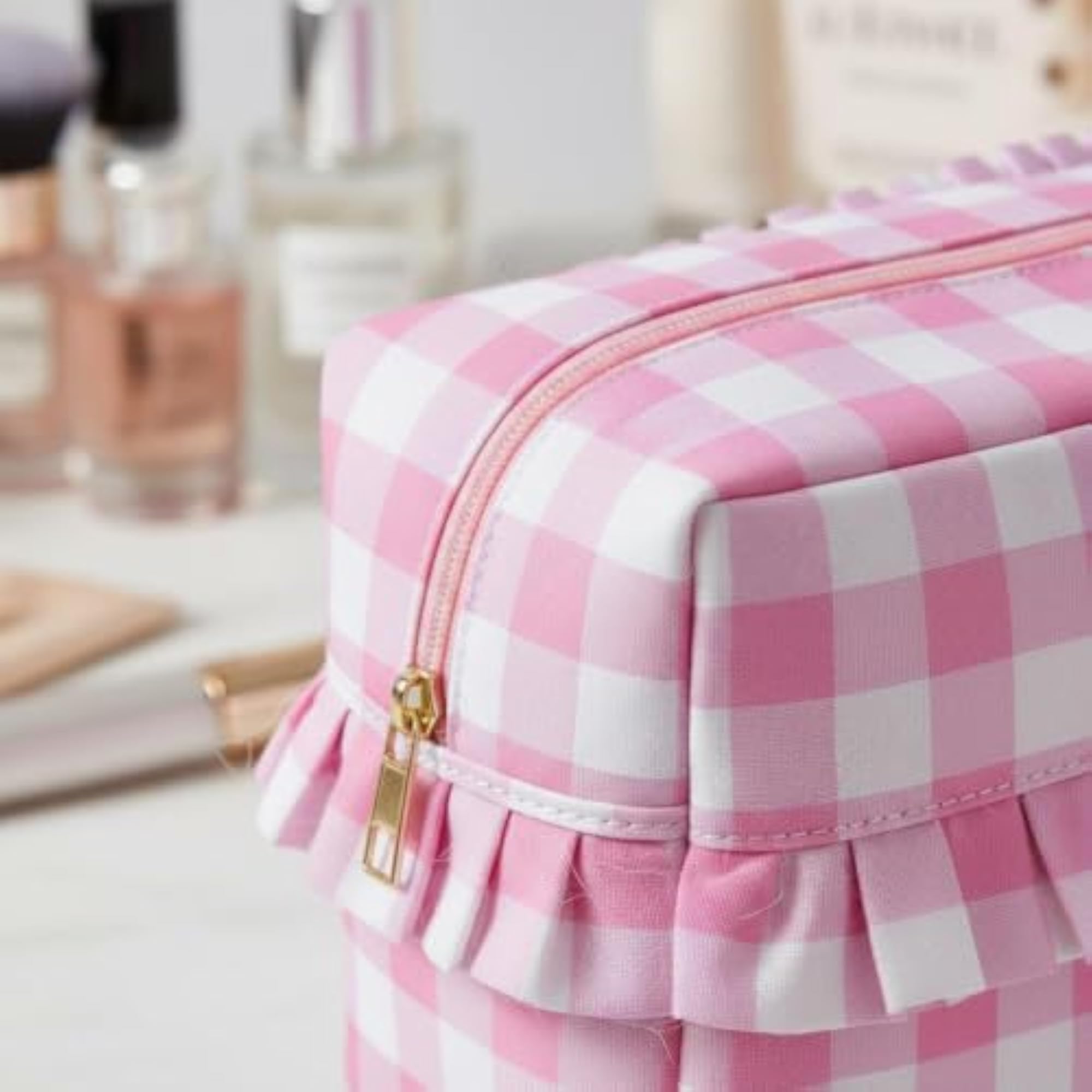 4 Pieces Travel Cosmetic Bag Set, Lightweight Makeup Organiser