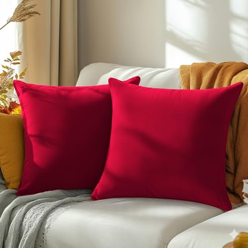 QUORGVES Red Velvet Pillow Covers 18x18 Inch Set...