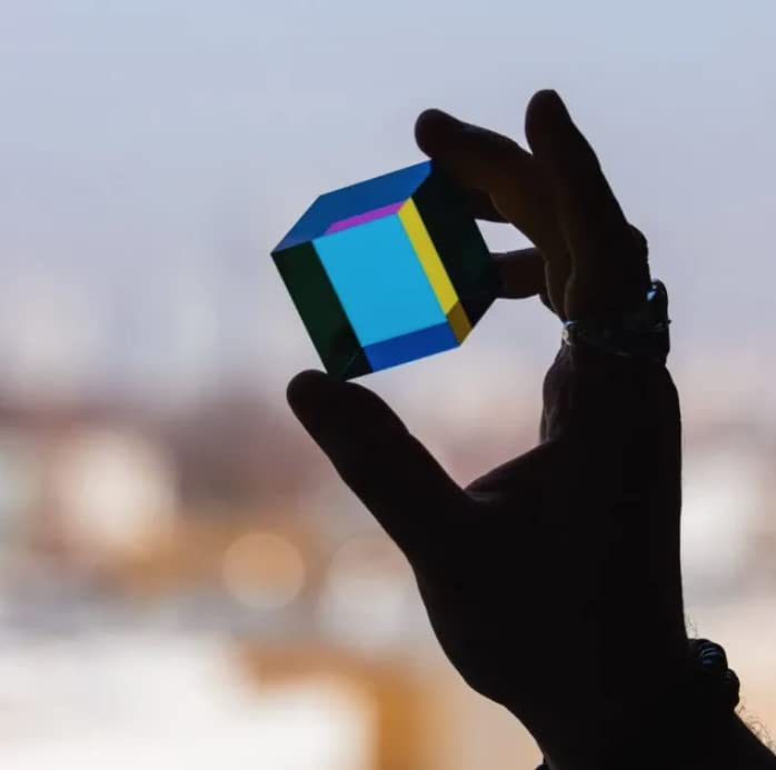 The Original CMY - Cubo de color degradado de 4 cm, juguete de escritorio único fabricado en Japón