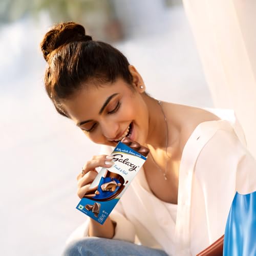 Galaxy Fruit & Nut Chocolate Bar | Rich, Creamy & Nutty | Loaded With Raisins and Almonds| 52g | Pack of 8