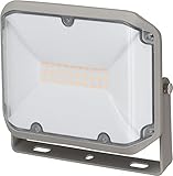 Spot avec LED SMD OSRAM très claires, un design plat pour un montage mural en intérieur ou en extérieur, indice de protection IP44 (protection contre les corps solides et les projections d'eau)
