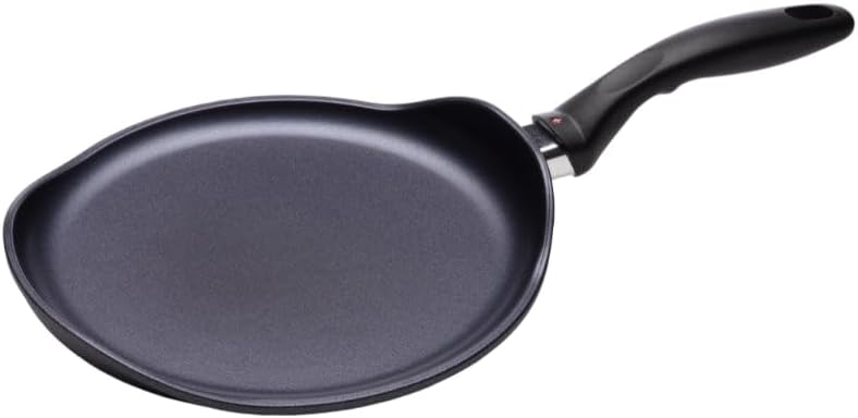 Swiss Diamond 1571 Crepe Pan, Cast Aluminium, 26 cm, Black