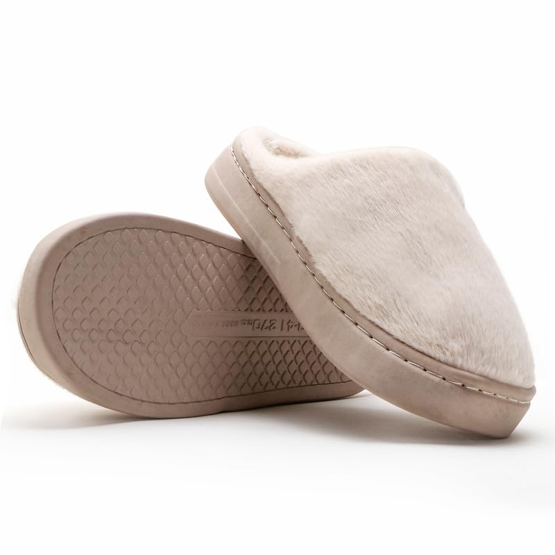 Image of Unisex Winter Flip Flop Slipper for Men and Women Soft Faux Fur Slip On Indoor Home Slides Slipper for Bedroom Sandals