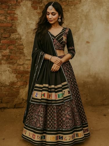 Women's Navratri Garba Lehenga Choli Traditional Festival Party Wear Wedding Chaniya Choli.4