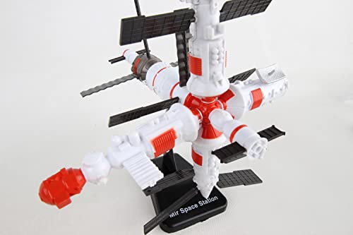 Daron Space Adventure Space Station Playset #TOP1