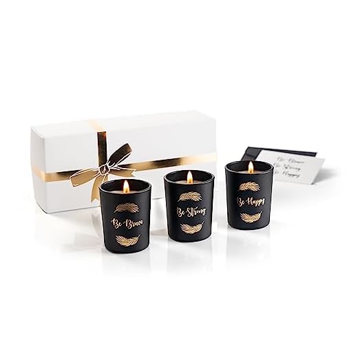 Scented Candle Gift Set with Natural Soy & Aromatherapy Oils - Vanilla, Eucalyptus & Lavender