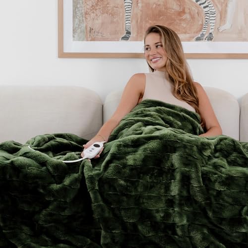 Dreamaker Basketweave Carved Faux Fur Electric Heated Throw Blanket 200x180cm Warm Flannel Reversible Rug Energy Efficient Overheat Protection 9 Heat Settings Extra Long Cord Controller - Olive Green