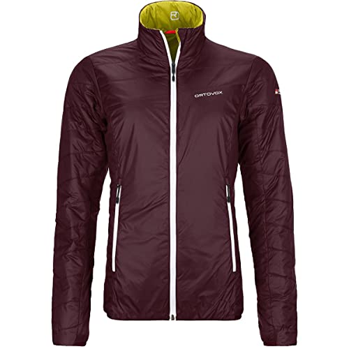 What to Look For in a Women's Lightweight Hiking Jacket