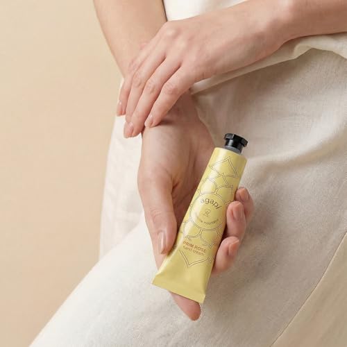 Image of Agapi Sikkim Primrose Hand Cream 30g - Handcrafted & sustainable, richly moisturizing with primrose extract. Repairs, protects, non-greasy, light floral scent. Ideal for all skin types.