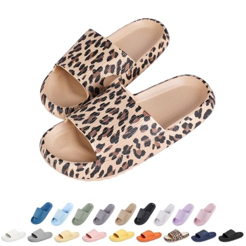 Menore Cloud Sliders - Pantuflas de baño súper suaves para mujer, antideslizantes, para verano, sandalias de ducha con plataforma para interiores y exteriores, Leopardo caqui, 39.5/40.5 EU