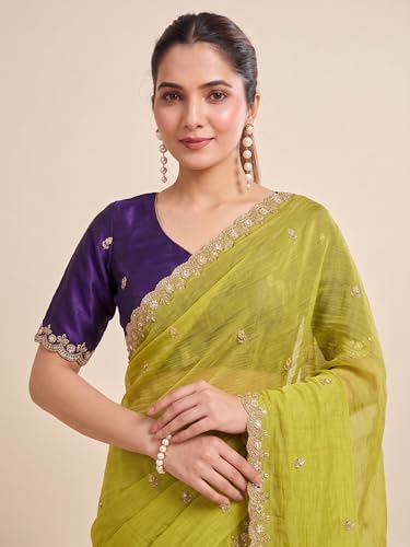 Image of Women's Chiffon Saree with Unstitched Blouse Piece
