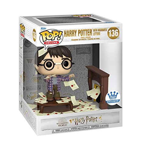Harry Potter - Harry Potter with Hogwarts Letters 20th Anniversary Deluxe Pop! Vinyl Figure (Funko E