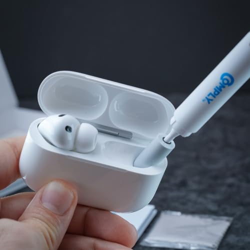 Image of Comply Multi-Purpose Earbud Cleaning Kit