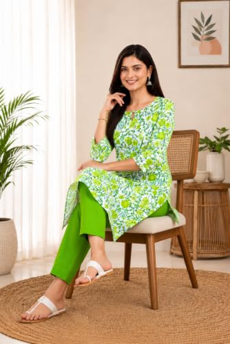 Image of Women's Cotton Floral Printed V-Neck A-Line Kurta /Regular Fit Kurti-3 /4 Sleeve