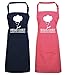 Lot de 2 tabliers de cuisine assortis « Headchef » et « Sous Chef », ensemble cadeau, Bleu marine/fuchsia, taille unique