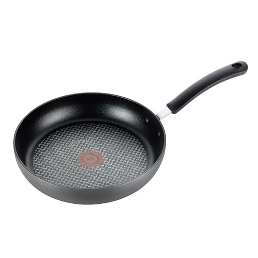 T-fal E76505 Ultimate Hard Anodized Scratch Resistant Titanium Nonstick Thermo-Spot Heat Indicator Anti-Warp Base Dishwasher Safe Oven Safe PFOA Free Saute / Fry Pan Cookware, 10-Inch, Black