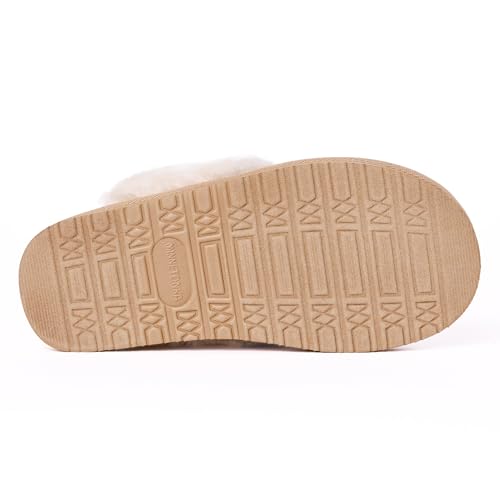 Image of Minnetonka Women's Chesney Scuff Flat
