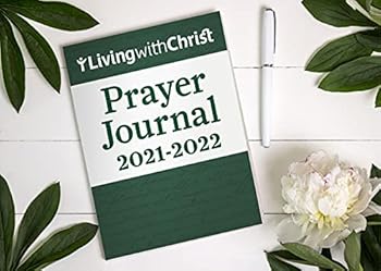 Paperback Living with Christ Prayer Journal for 2022: Catholic Guide to Prayer with Powerful Reflections for Sundays and Feast Days Book