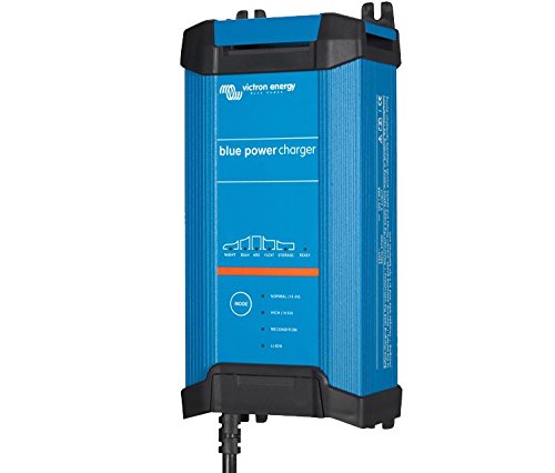 Victron Energy - Chargeur 20 A 12 V Victron Energy Bleu Smart IP22 Bluetooth 12/20 3 Schuko - BPC122044002