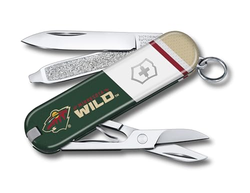 Victorinox Classic SD Swiss Army Knife – Compact 7 Function Swiss Made Pocket Knife with Small Blade, Screwdriver and Key Ring – Minnesota Wild
