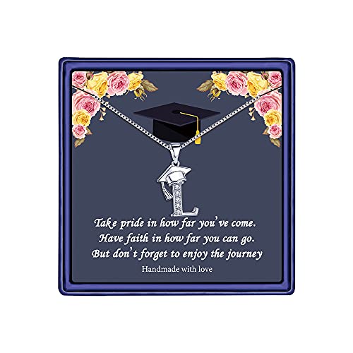 TINGN Regalos de graduación para ella, collares con inicial 2025, 26 iniciales significativas con colgante de gorra, collar de graduación, regalos de amistad para mujeres, amigas, universidad, escuela