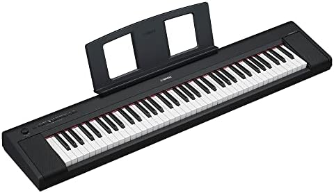 Yamaha Klawiatura Piaggero NP-32WH, biała  lekka klawiatura w kształcie fortepianu z 76 stopniami Soft Touch  z funkcją nagrywania, złączem słuchawkowym i pedałem Sustain