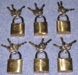 Tri Circle Brass Padlock 38mm Pack of 6 Code 264