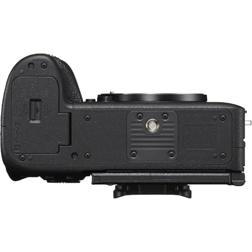 Image of Sony Alpha 7 V Full-Frame Hybrid Mirrorless Camera with Sony FE 70-200mm f /2.8 GM OSS II Lens