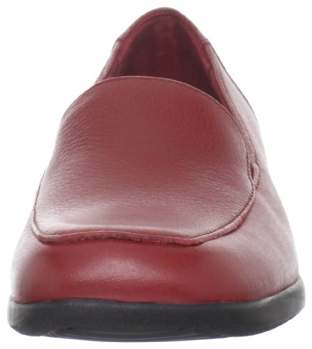 Image of Trotters Women's Jenn Loafer