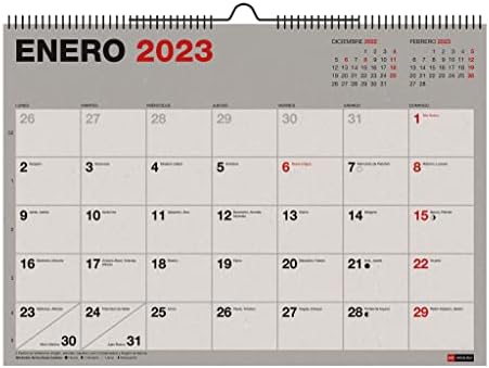 Calendario De Pared 2026 Tom Hiddleston - Tamaño A3 (29.7x42 Cm), 12 Fotos A Color, Encuadernado Con Alambre