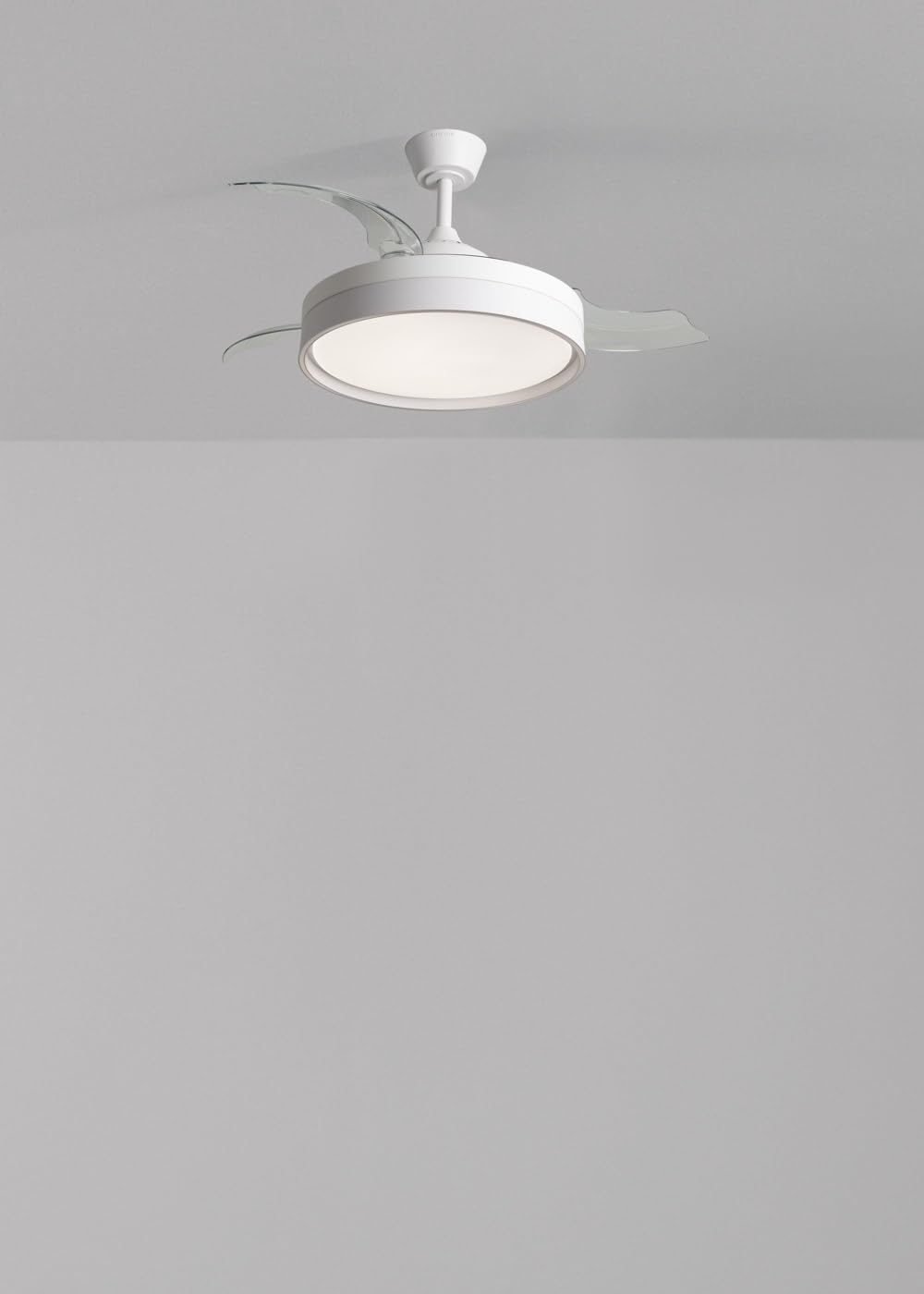 CREATE / WIND CLEAR EDGE/Ventilateur de plafond avec lumière blanc + télécommande / 40W, Silencieux, Ø107 cm, 6 vitesses, pales rétractables, programmable, fonction été-hiver, LED 3 temperatures