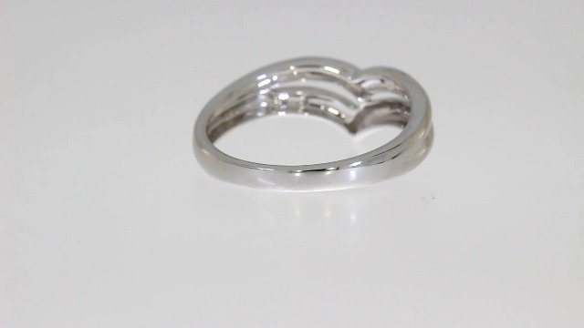 14K White Gold Diamond Chevron Ring on Amazon Live