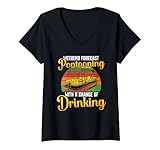 Beber en un barco pontón es siempre un placer. Consigue esta prenda de vestir para barcos de pontones para llevarla en tu barco y cuando bebas con tu familia o amigos.Gran idea de regalo para los capitanes de recreo